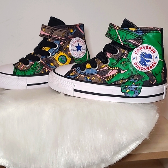 Converse Chuck Taylor AllStar Dinoverse Hi-Top Sneakers Infant Size 5M Pre-Loved - Picture 5 of 17